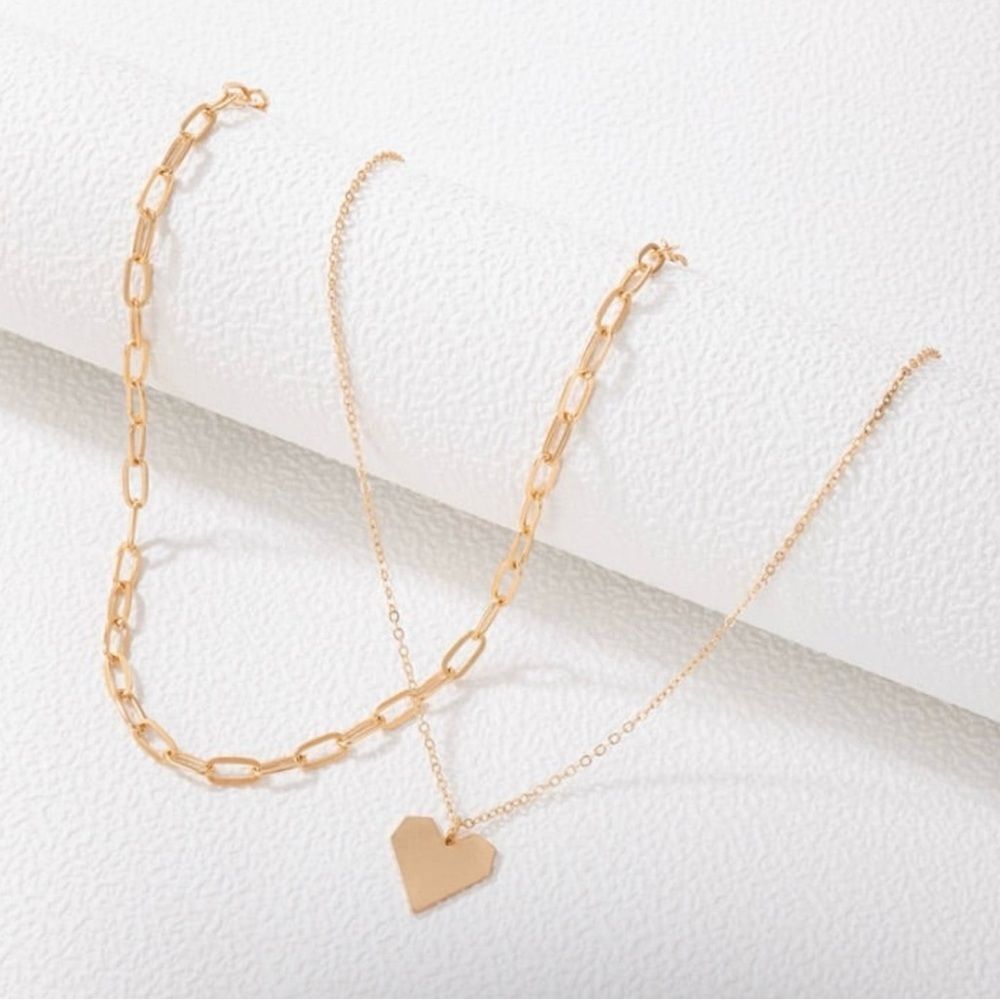 Simple Fashion Heart Shape Multilayer Necklace